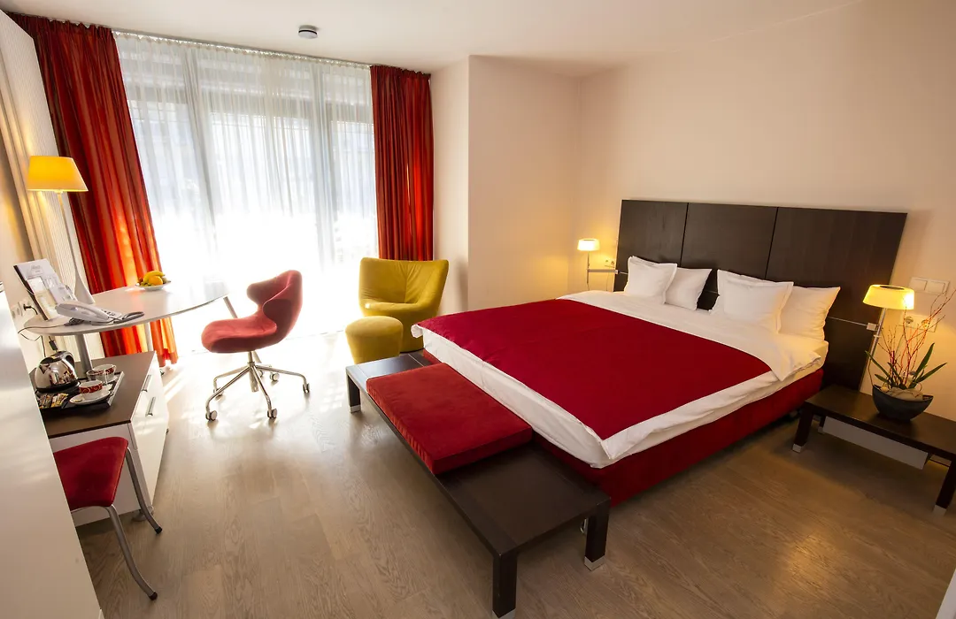 Maurers Zollamt Hotel-1