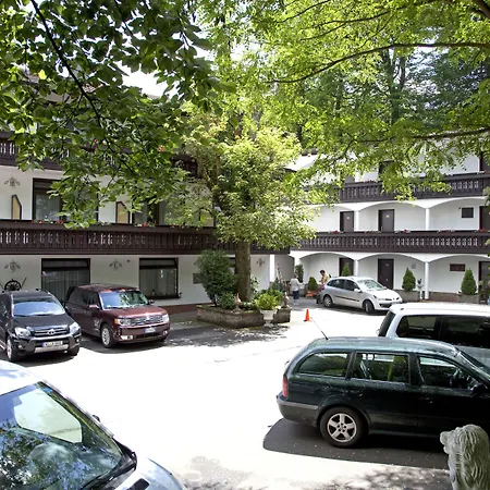 Hotel-Restaurant Barbarossahof-3